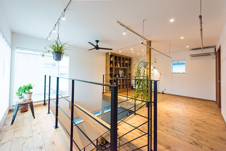 家の余白スペースに植物をレイアウト|秋田市 住宅 施工事例 ブルックで建てたお客様の暮らし方