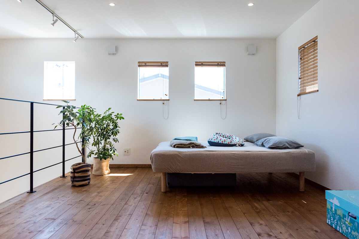 ホテルの寝室のような2階|秋田市の施工事例 ブルックのお客様の暮らし方