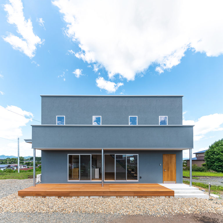 不動の家 | 実家に隣接した日本の原風景を垣間見る家